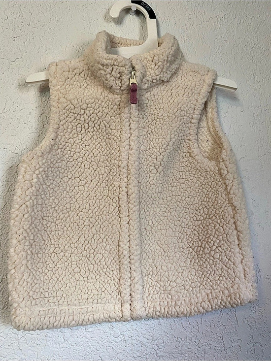 Carter's Other - Carter's Kids Sherpa Fleece Vest Size 9M Cream like new.